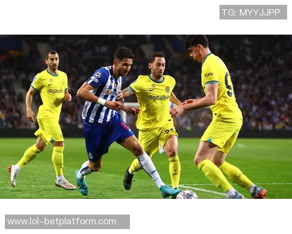 欧冠激战波尔图小胜里昂神奇扑救成比赛转折点解析