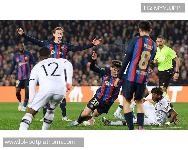 意甲激战莱比锡与切尔西战成平局争议判罚引发全场热议