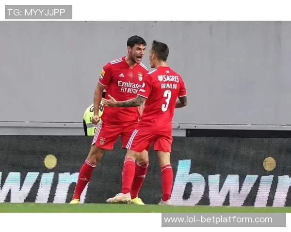 本菲卡惊艳足总杯逆袭拜仁全场热血沸腾精彩集锦回顾