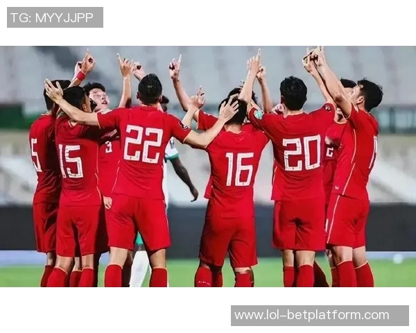 世界杯激战波尔图与拜仁战成平局转会传闻引发球迷热议